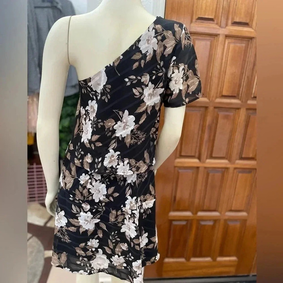 LUCKY BRAND ONE SHOULDER FLORAL MINI DRESS SIZE M BLACK/MULTI - Picture 6 of 15